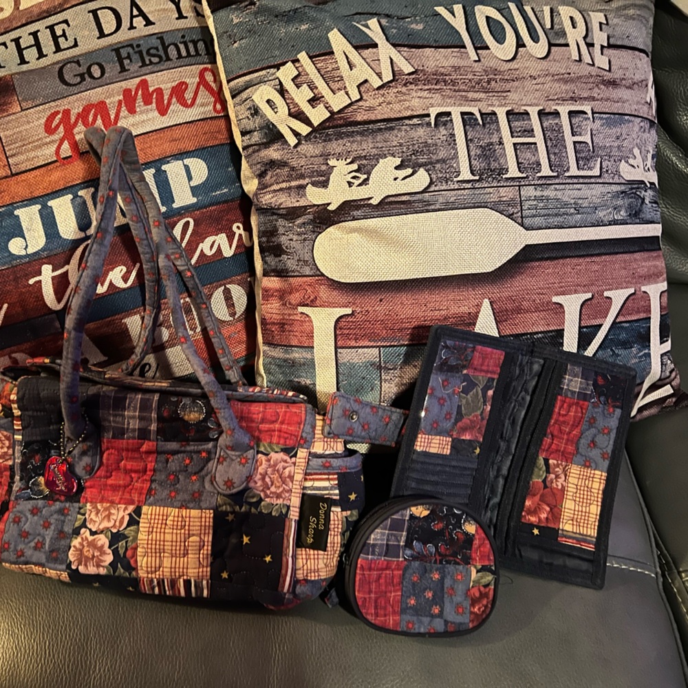Vintage Donna Sharp Quilt Purse, Wallet & Coin Purse